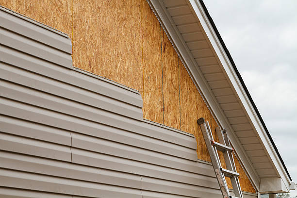 24/7 Emergency Siding Installation experts in New London, CT